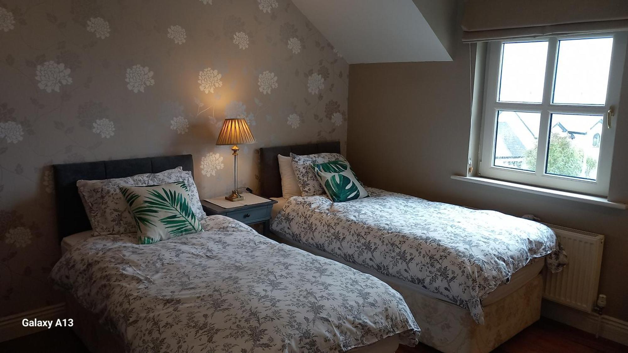 Safe Haven - Luxury Family Accommodation Carlingford Exteriör bild