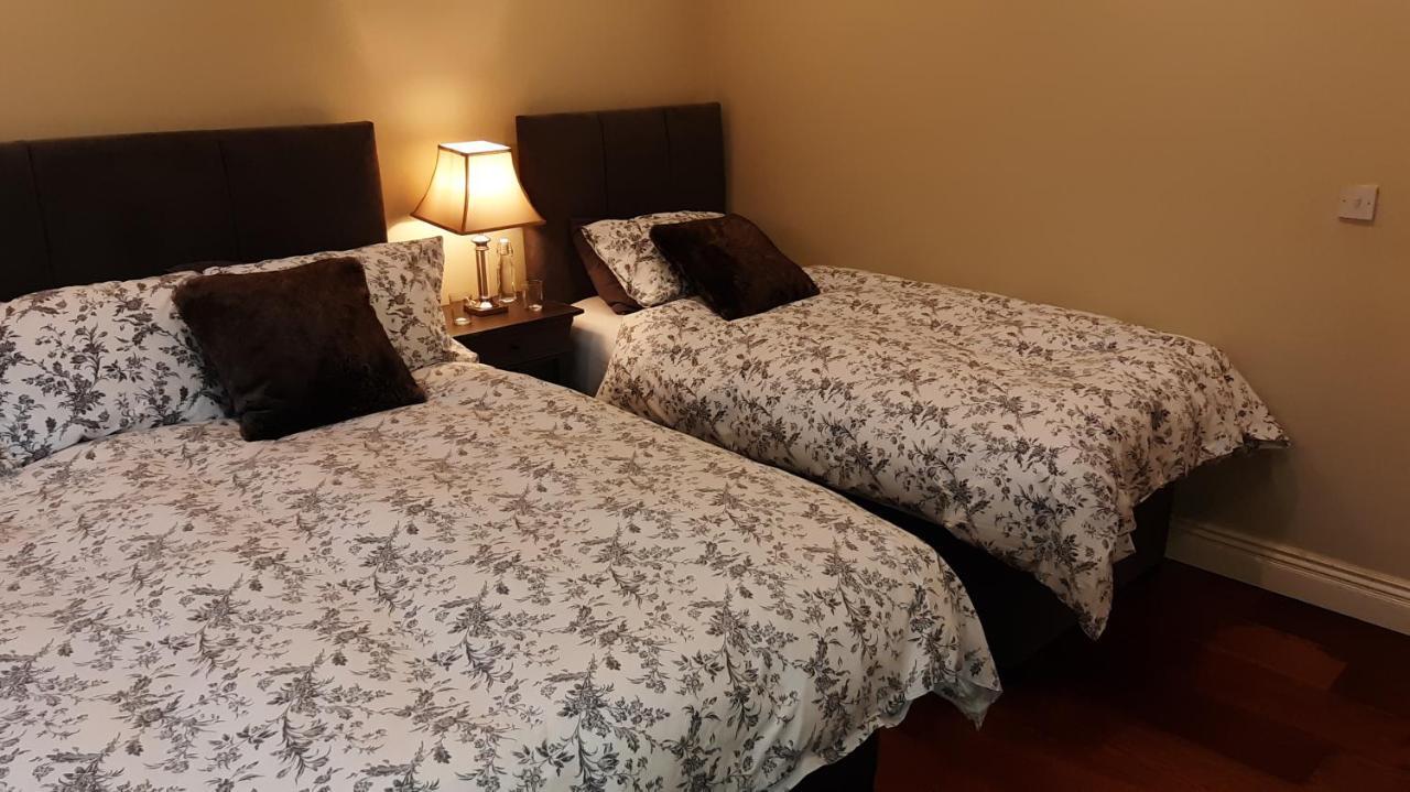 Safe Haven - Luxury Family Accommodation Carlingford Exteriör bild